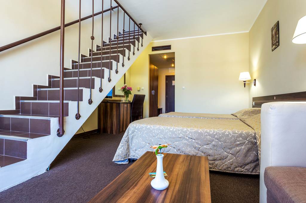 BOJ_78365_laguna_park_aqua_club_0418_30