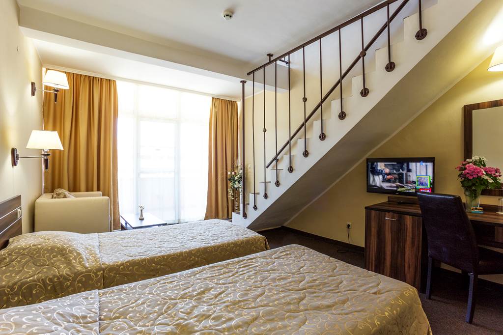 BOJ_78365_laguna_park_aqua_club_0418_31