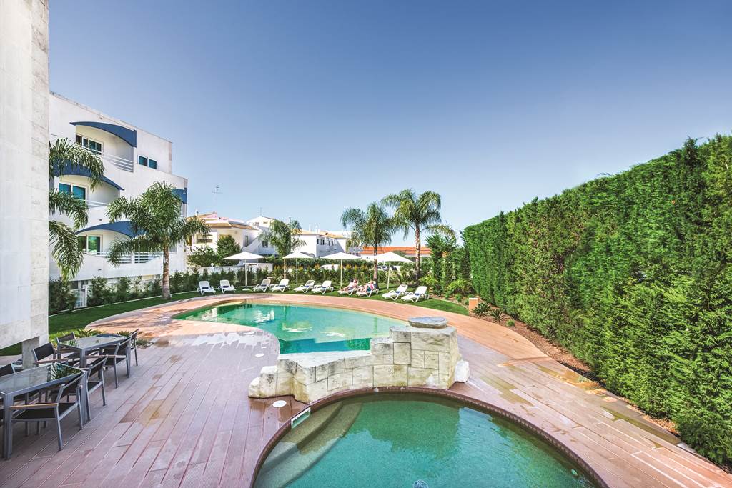 FAO_72317_Velamar_Sun_BCH_HTL_0516_01