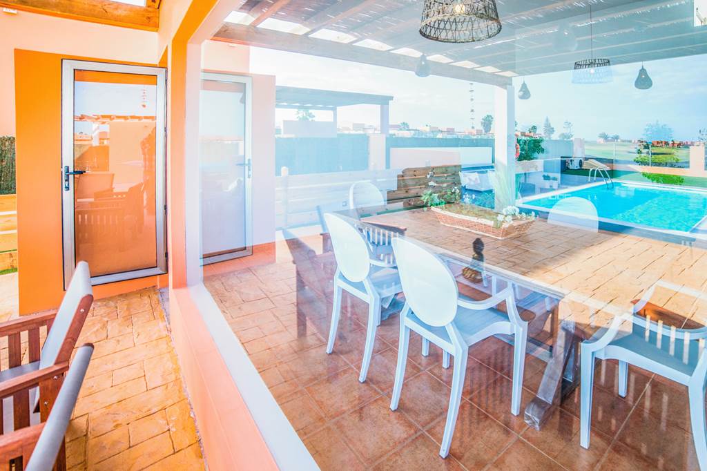 FUE_84906_Villa_Kelu_0123_01