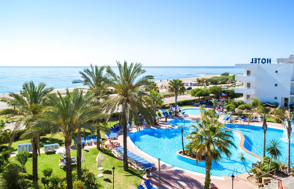 LEI_74304_Best_Oasis_Tropical_0716_12