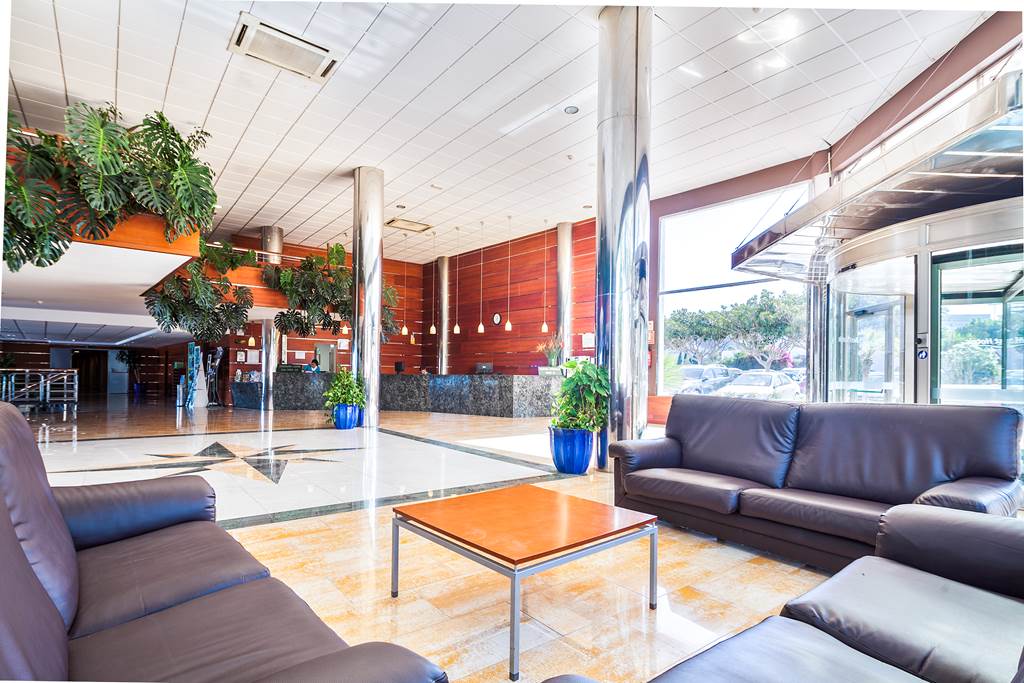 LEI_74304_Best_Oasis_Tropical_0716_25