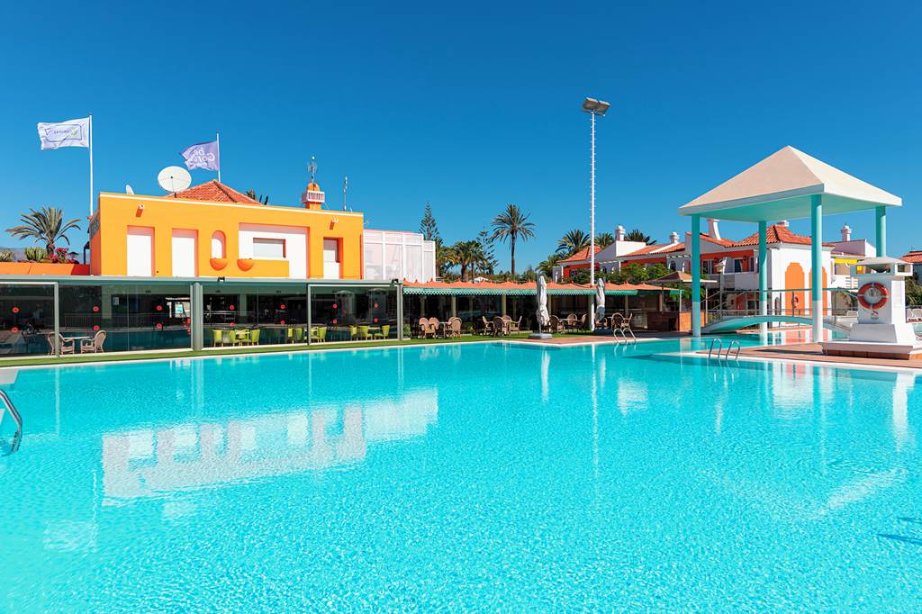 LPA_68501_Cordial_Green_Golf_Bungalows_0421_23