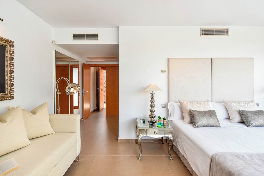 LPA_85305_Villa_Los_Dragos_4_0323_11