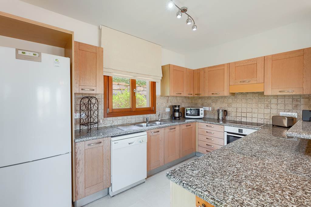 PFO_75575_Aphrodite_Hills_Holiday_Residences_-_Junior_Three_Bedroom_Villa_0421_02