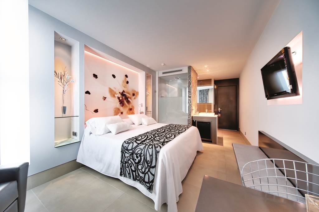 PMI_601_BARC_ALBATROS_0411_04