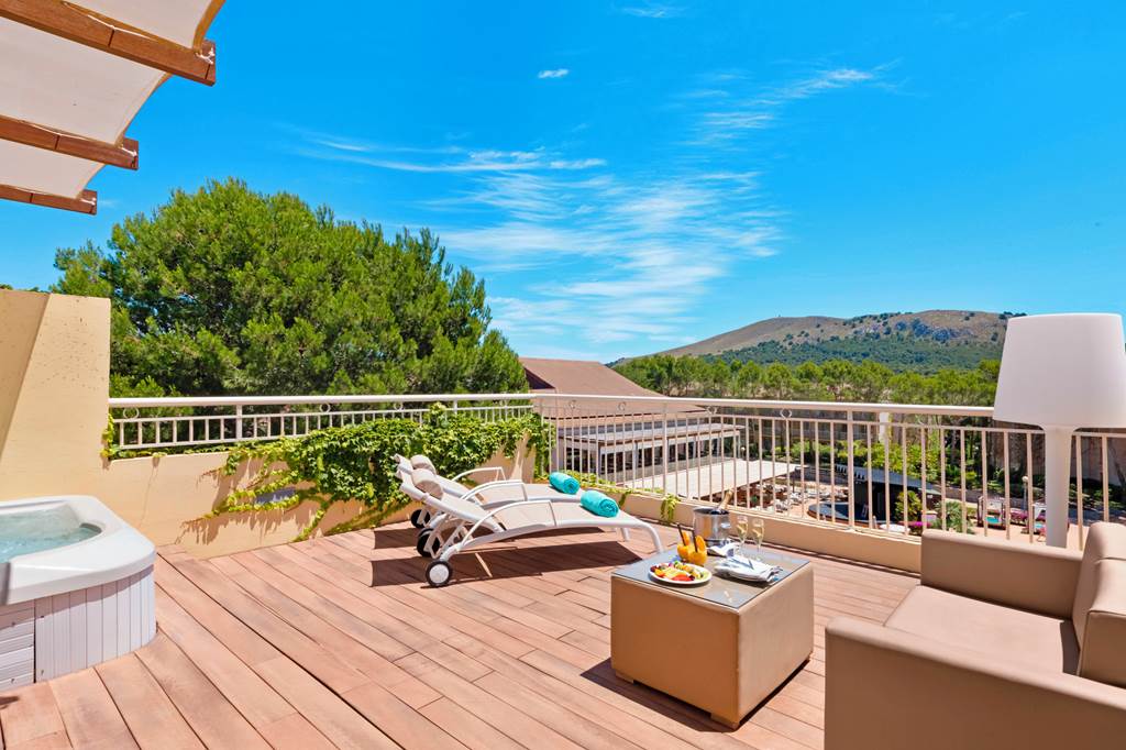 PMI_71468_VIVA_Cala_Mesquida_Suites_and_Spa_Adults_Only_1221_04