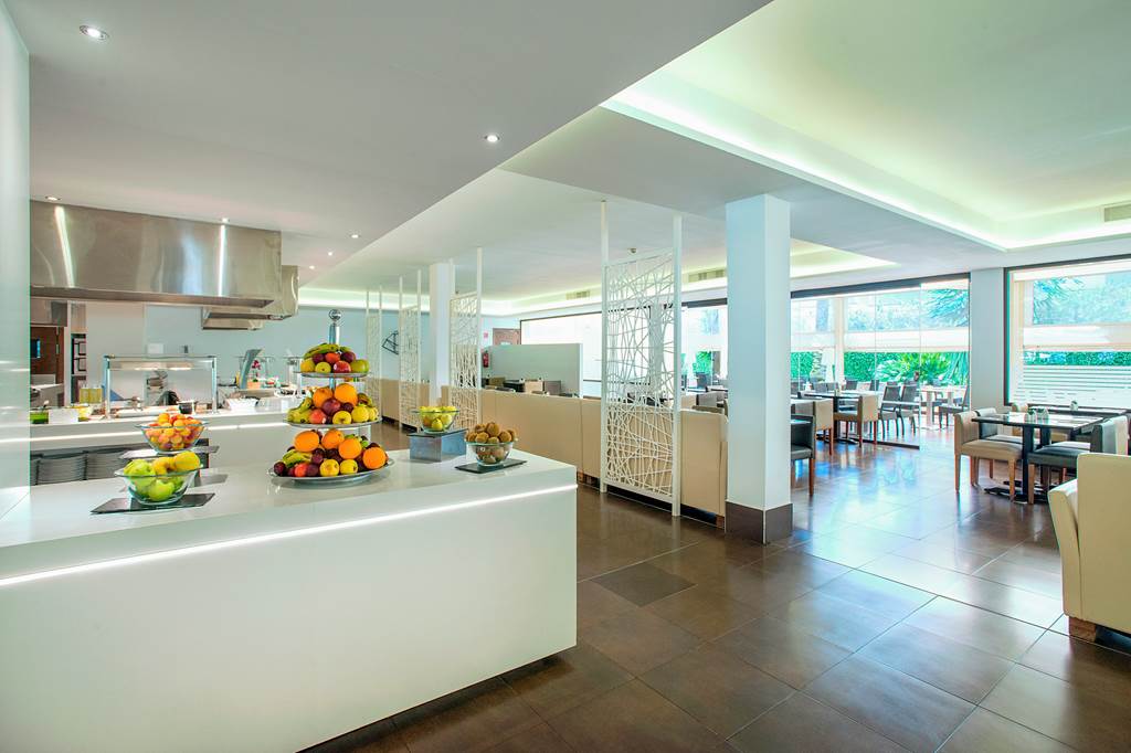 PMI_72360_Zafiro_Rey_Don_Jaime_0723_25