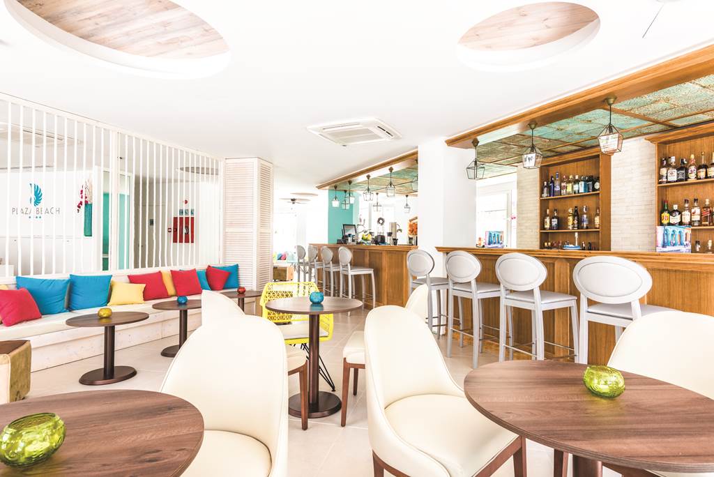 PMI_72990_Plaza_Beach_Santa_Ponsa_0615_06