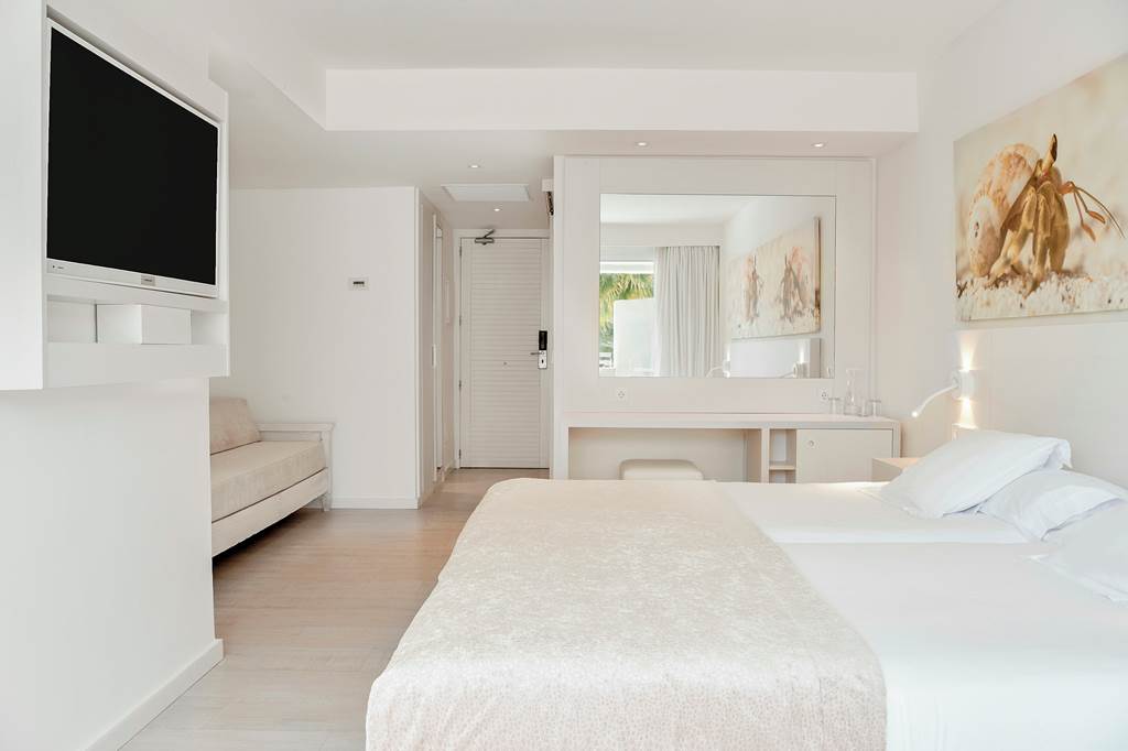 PMI_73012_Iberostar_Cristina_0923_26