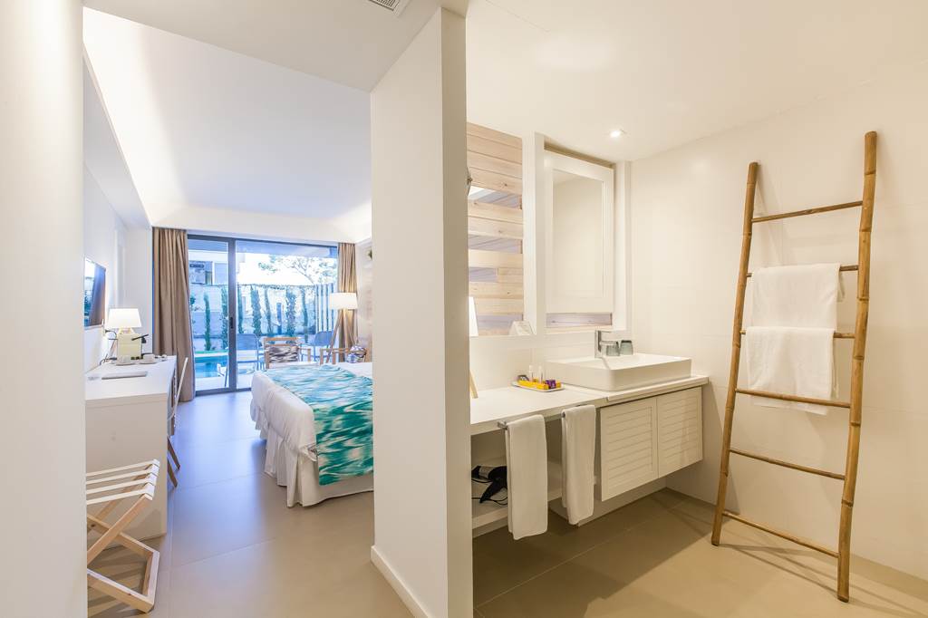 PMI_73322_FERGUS_Style_Palmanova_0818_17