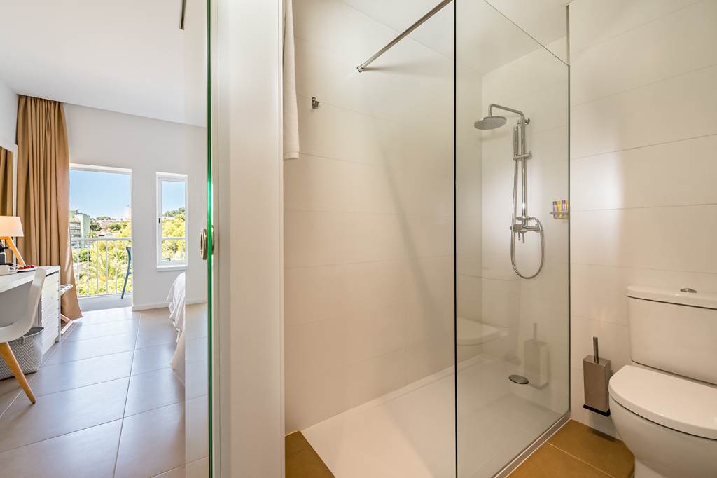 PMI_73322_FERGUS_Style_Palmanova_0818_21