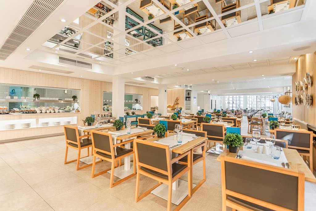 PMI_73322_FERGUS_Style_Palmanova_0818_24