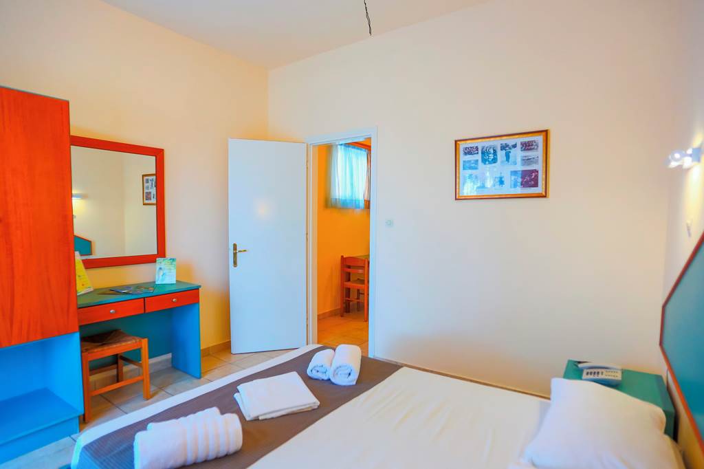 RHO_74759_Filoxenia_Apartments_0822_01