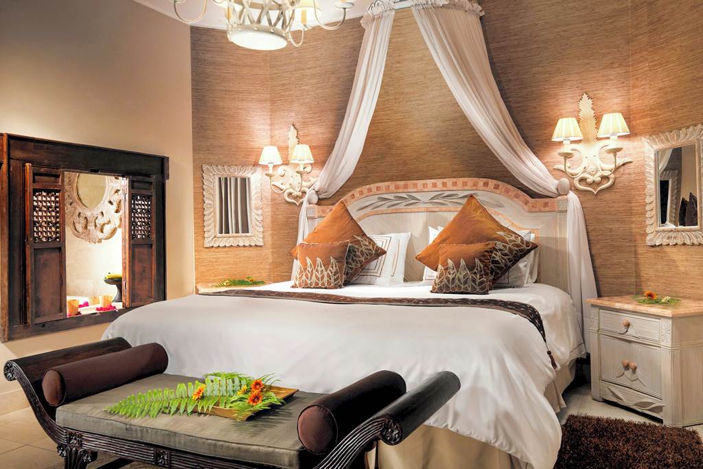 TFS_69705_Royal_Garden_Villas_0419_01