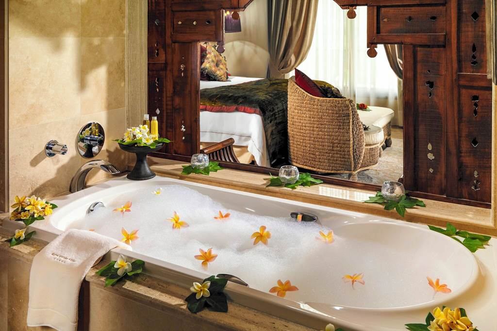 TFS_69705_Royal_Garden_Villas_0419_23