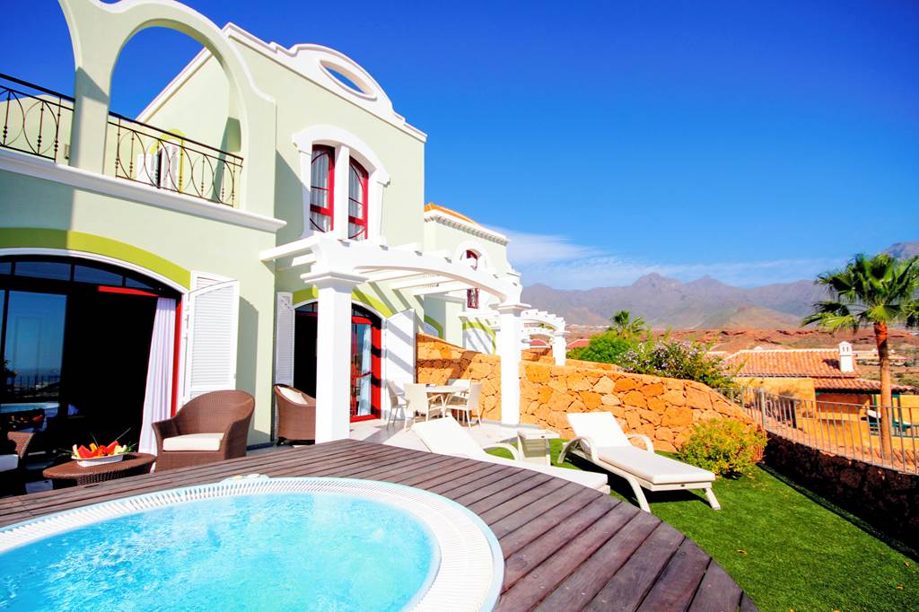 TFS_71107_Hotel_Suite_Villa_Maria_0419_39