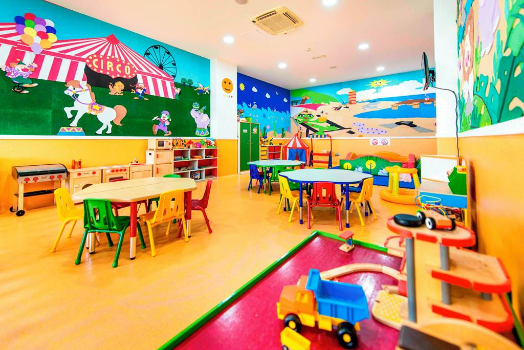 TFS_71107_Hotel_Suite_Villa_Maria_0419_60