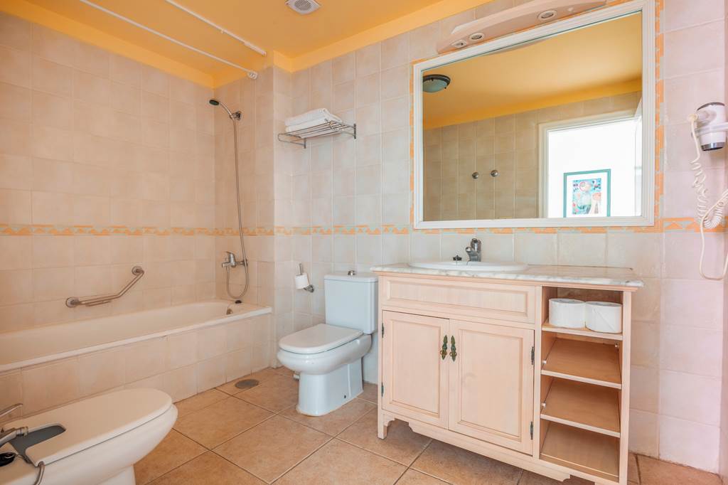 TFS_71224_Granada_Park_Apartments_0324_11