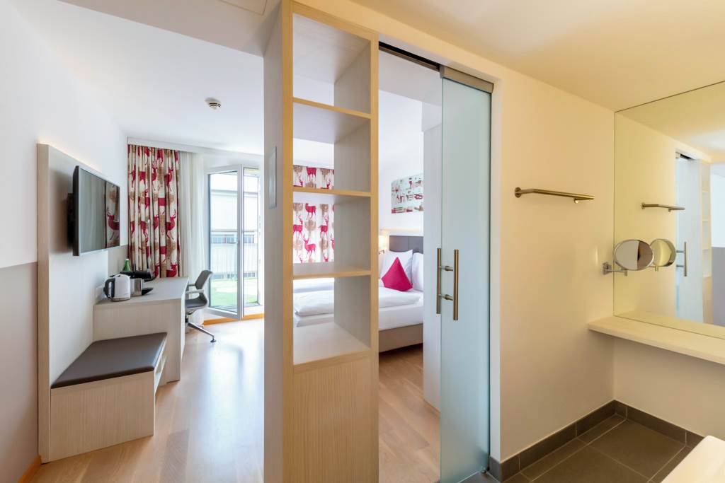 VIE_75028_Zeitgeist_Vienna_Hauptbahnhof_0121_28