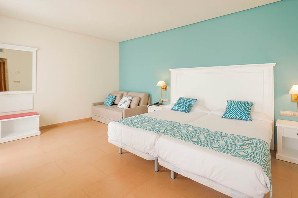 AGP_81507_Occidental_Torremolinos_Playa_0321_05