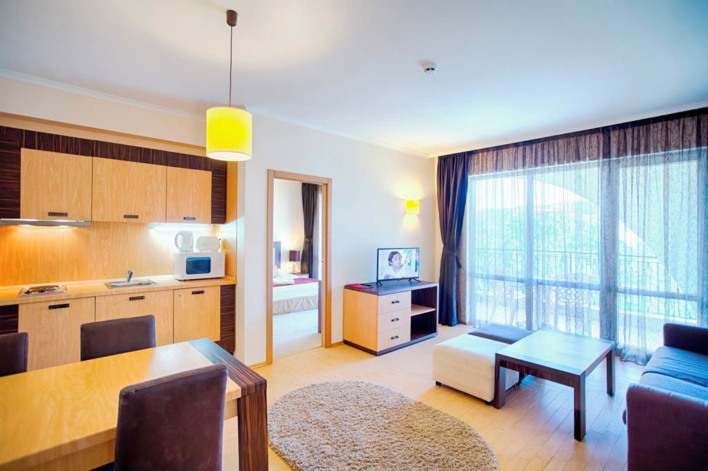 BOJ_84430_DIT_Majestic_Beach_Resort_1122_03