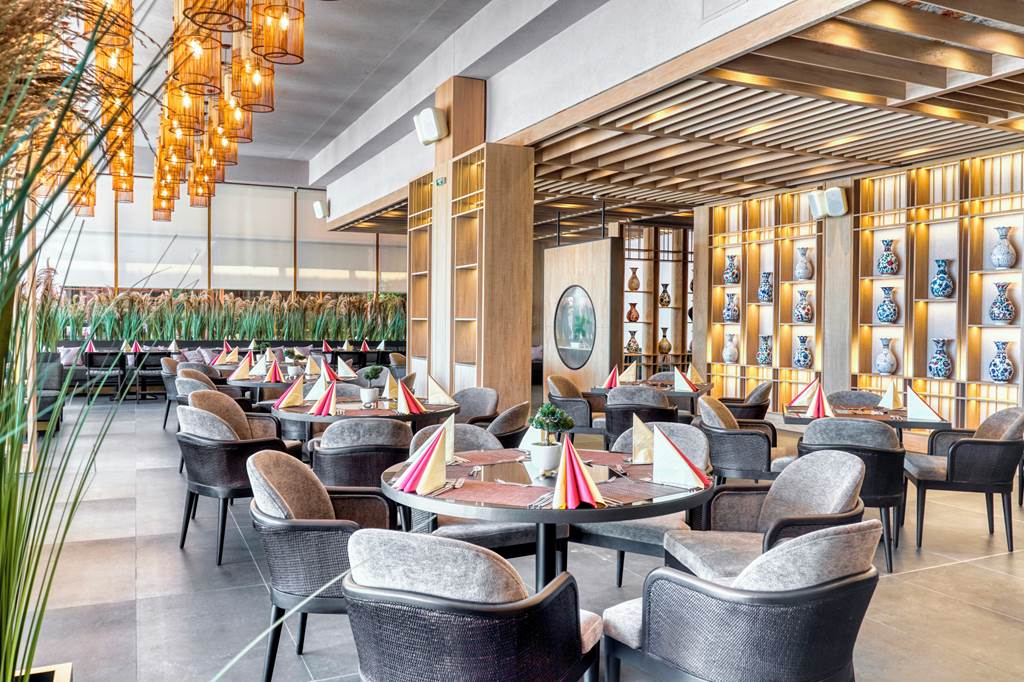 BOJ_84430_DIT_Majestic_Beach_Resort_1122_04