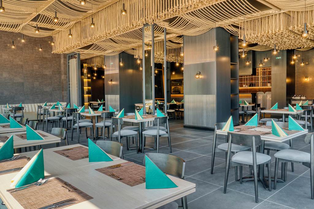 BOJ_84430_DIT_Majestic_Beach_Resort_1122_06