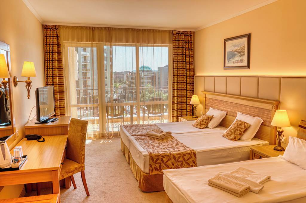 BOJ_84430_DIT_Majestic_Beach_Resort_1122_09