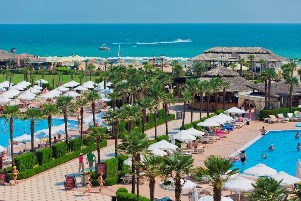 BOJ_84430_DIT_Majestic_Beach_Resort_1122_16