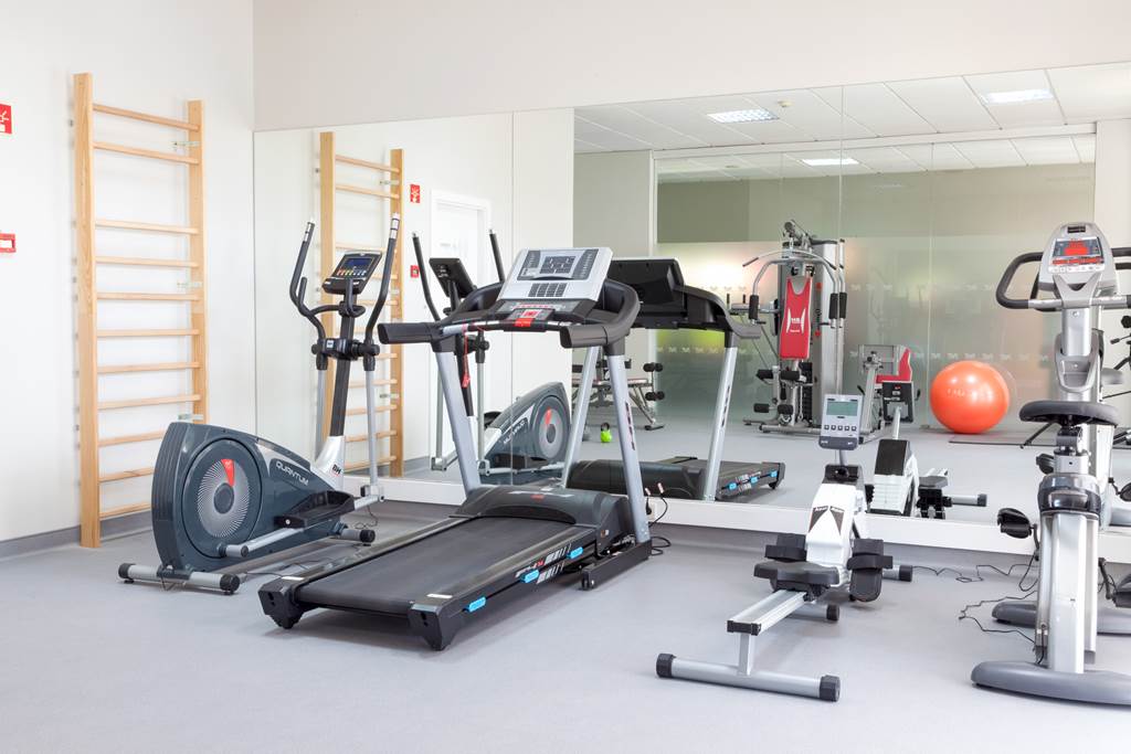 FAO_79341_Vitors_Plaza_Slide_Splash_0918_47