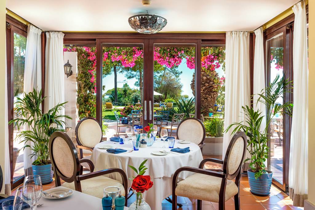 FAO_80563_Pine_Cliffs_Gardens_a_Luxury_Collection_Resort_1119_03