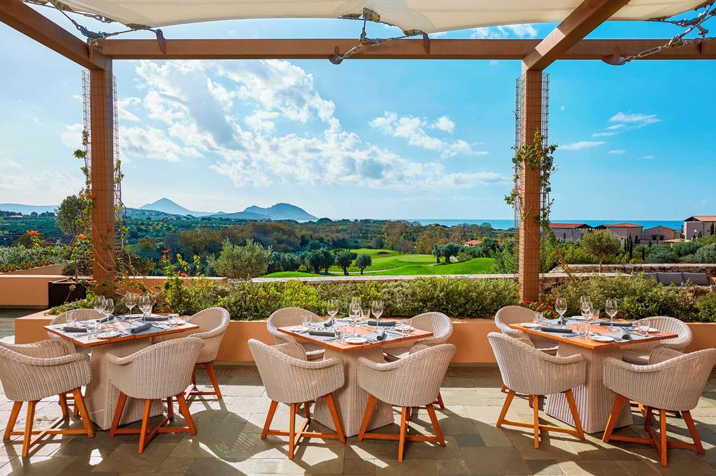 KLX_84560_The_Romanos_Luxury_Collection_Resort_1220_05