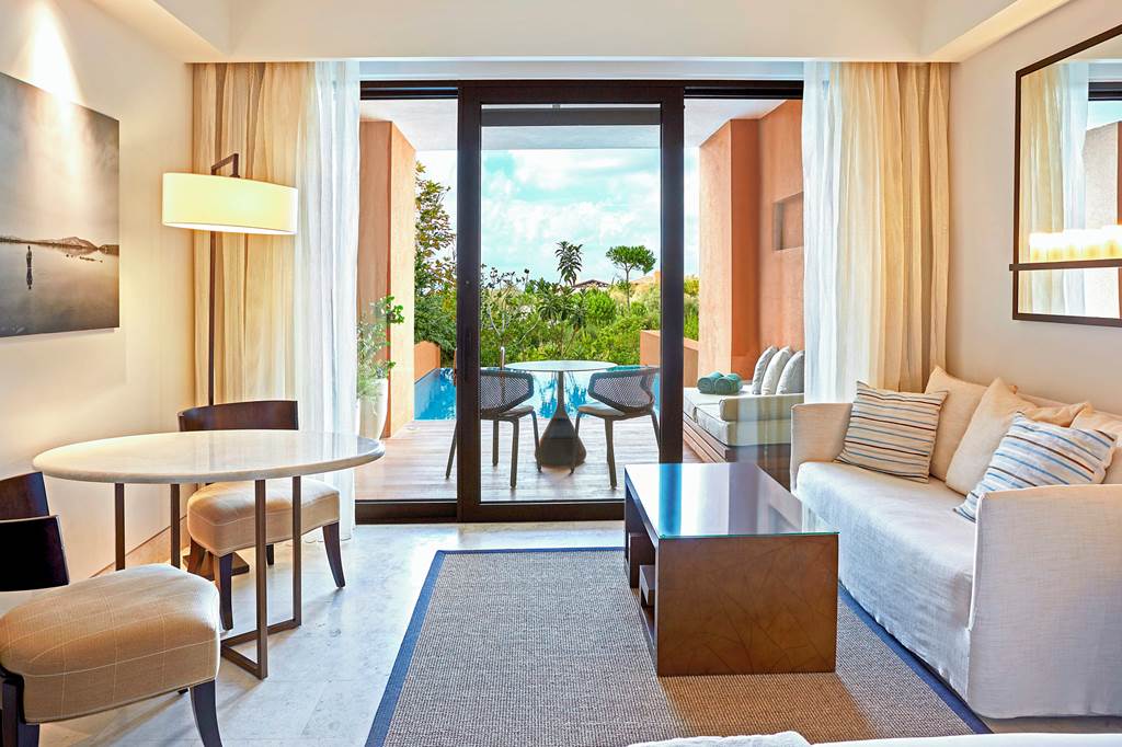 KLX_84560_The_Romanos_Luxury_Collection_Resort_1220_11