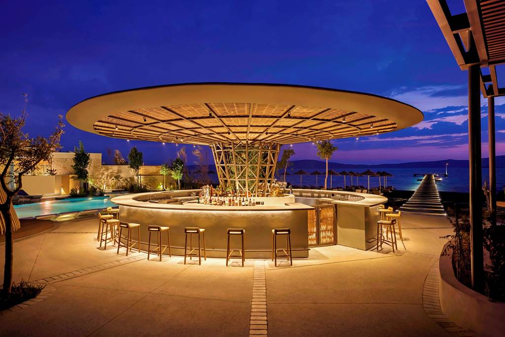 KLX_85207_W_Costa_Navarino_0323_29