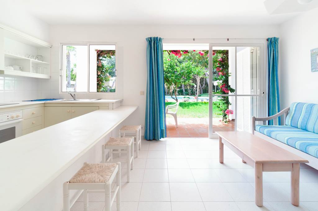 MAH_85401_Club_Ciudadela_Apartments_0423_07