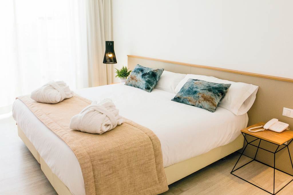 PMI_80692_Globales_Cala_Bona_Suites_0619_23