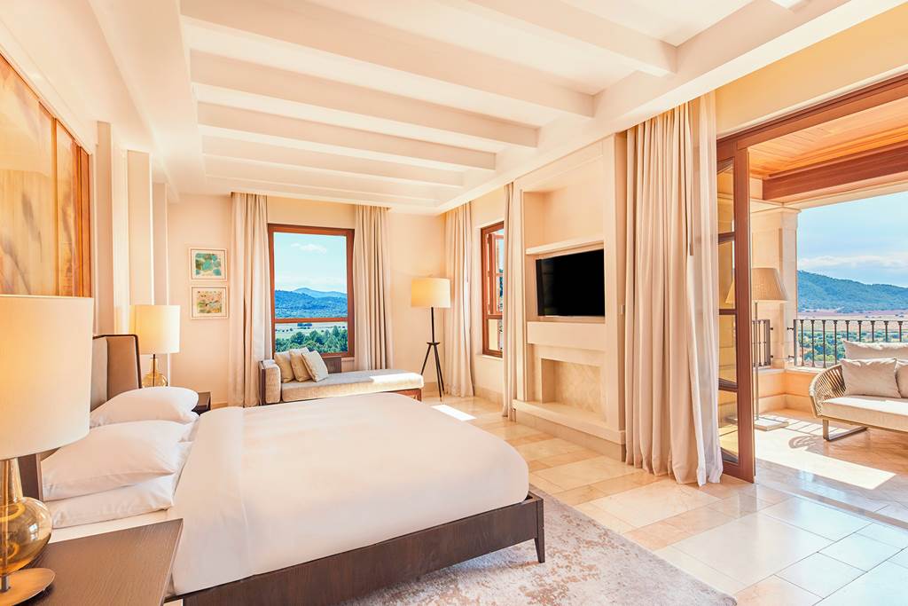 PMI_85056_Cap_Vermell_Grand_Hotel_0123_18