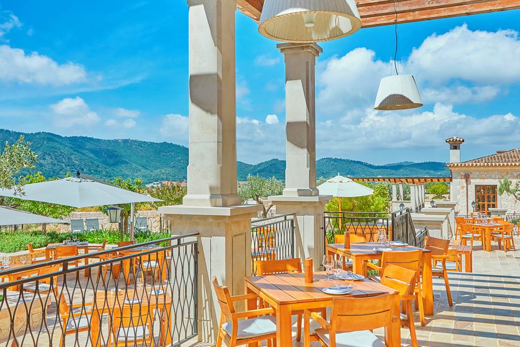 PMI_85056_Cap_Vermell_Grand_Hotel_0123_56