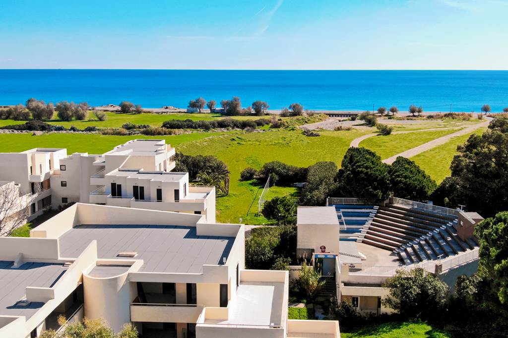 RHO_83420_Blue_Sea_Holiday_Village_1221_07