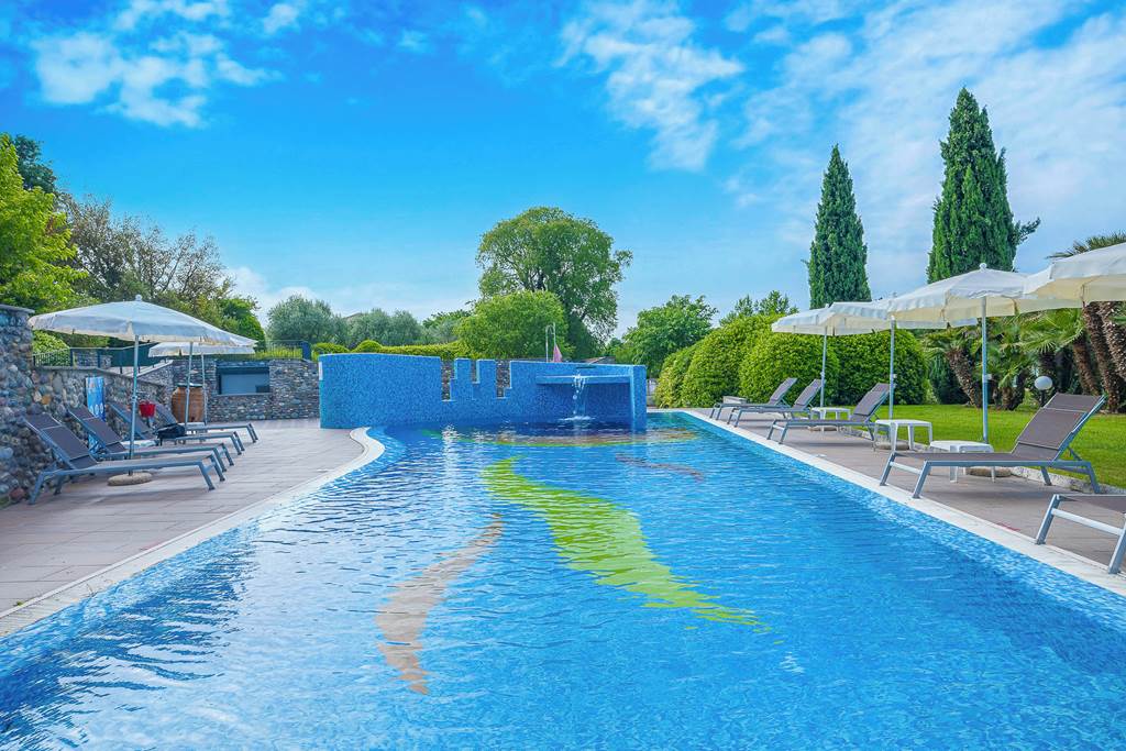 VRN_84262_Active_Hotel_Paradiso__Golf_0823_01