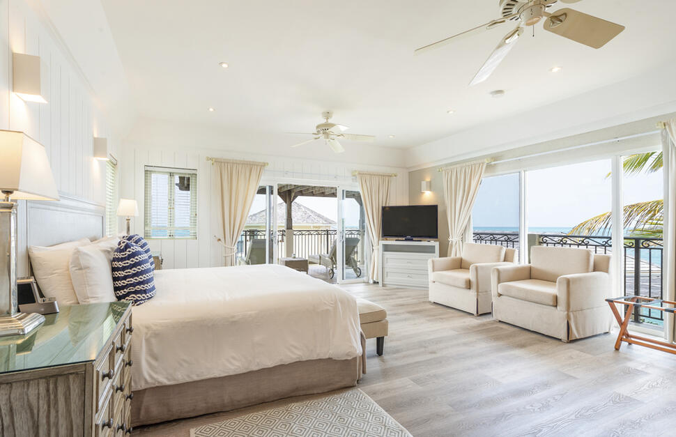 Blue Waters Resort & Spa