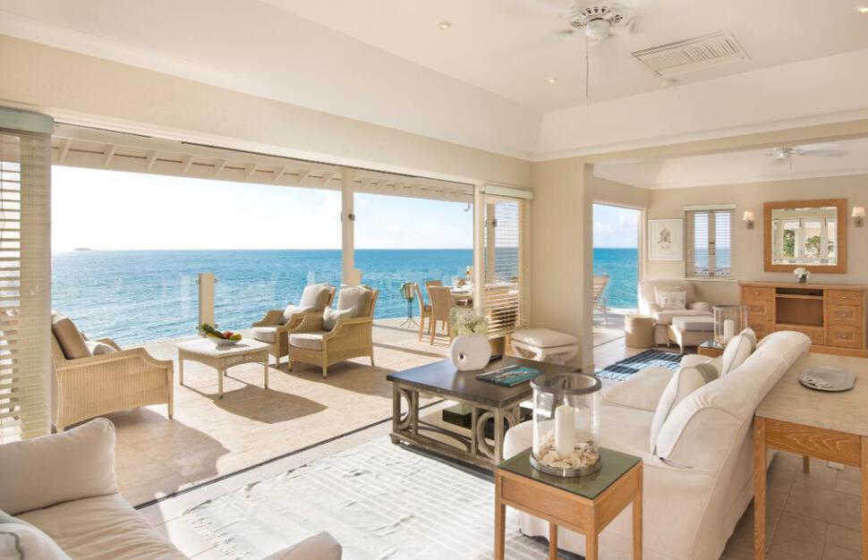 Blue Waters Resort & Spa