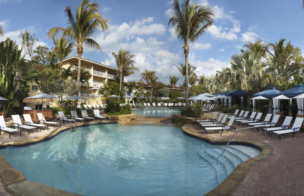 La Playa Beach Resort