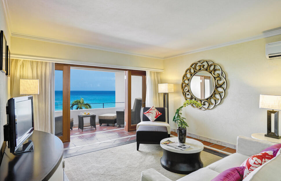 The House by Elegant Hotels