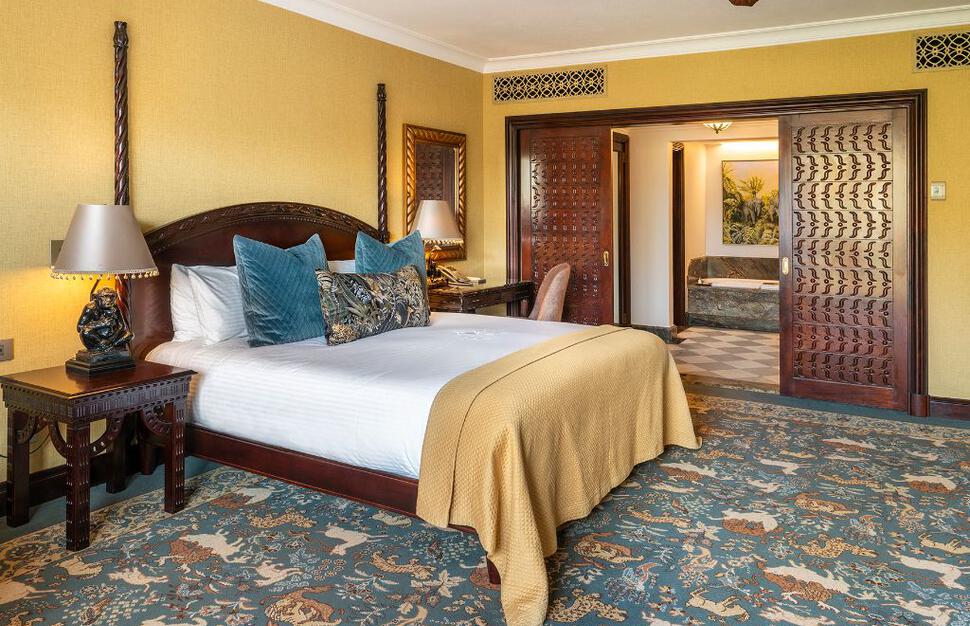 The Palace of the Lost City